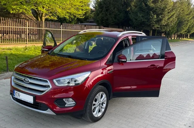 Ford Kuga cena 83700 przebieg: 33600, rok produkcji 2018 z Nowe Skalmierzyce małe 211